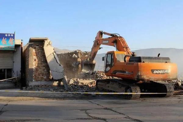 房屋改造是否違法行政處罰（房屋改造屬于違法行政處罰嗎？） 鋼結(jié)構(gòu)玻璃棧道設(shè)計(jì) 第3張