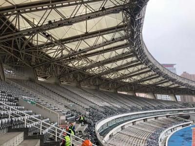 詳細(xì)閱讀:鋼結(jié)構(gòu)屋架安裝需要搭設(shè)腳手架嗎(腳手架搭建成本效益) 鋼結(jié)構(gòu)屋架安裝需要搭設(shè)腳手架嗎(腳手架搭建成本效益)