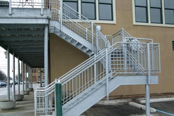 鋼結構樓梯搭建 鋼結構框架施工 第1張 鋼結構樓梯搭建 鋼結構框架施工 第1張