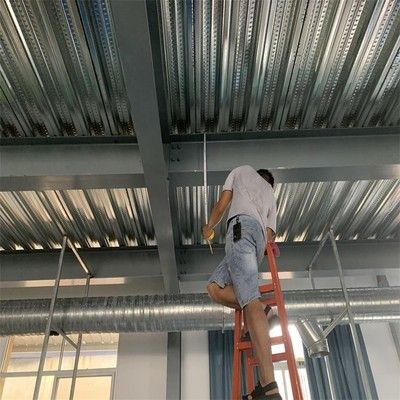 鄉(xiāng)下墓碑圖片 樣式（鄉(xiāng)村墓地設(shè)計是用什么材料制作的，這種風(fēng)格的墓碑在現(xiàn)代葬禮中還常見嗎）