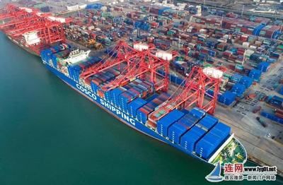 詳細(xì)閱讀:框架集裝箱在船上的位置(敞頂集裝箱在船上的位置表示方法與普通集裝箱相同) 框架集裝箱在船上的位置(敞頂集裝箱在船上的位置表示方法與普通集裝箱相同)