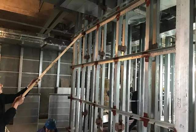 室內(nèi)鋼架(室內(nèi)鋼架在家居中的應(yīng)用案例) 建筑消防施工 第3張 室內(nèi)鋼架(室內(nèi)鋼架在家居中的應(yīng)用案例) 建筑消防施工 第3張