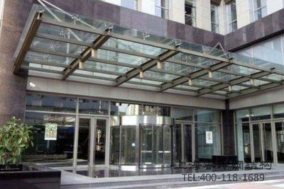 鋼結(jié)構(gòu)雨棚的構(gòu)件分析(鋼結(jié)構(gòu)雨棚構(gòu)件分析) 建筑效果圖設(shè)計 第4張 鋼結(jié)構(gòu)雨棚的構(gòu)件分析(鋼結(jié)構(gòu)雨棚構(gòu)件分析) 建筑效果圖設(shè)計 第4張