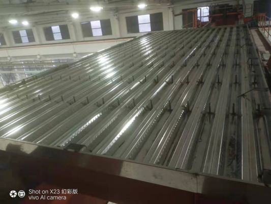 別墅鋼結(jié)構(gòu)隔層 鋼結(jié)構(gòu)蹦極施工 第2張 別墅鋼結(jié)構(gòu)隔層 鋼結(jié)構(gòu)蹦極施工 第2張