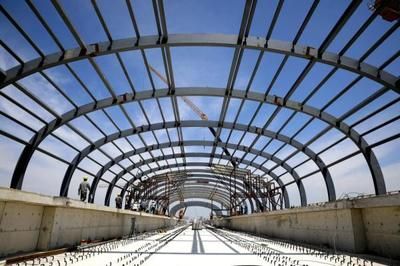 18米跨度鋼結構大梁(18米跨度的鋼結構大梁在設計和施工過程中需要注意什么) 裝飾工裝設計 第5張 18米跨度鋼結構大梁(18米跨度的鋼結構大梁在設計和施工過程中需要注意什么) 裝飾工裝設計 第5張