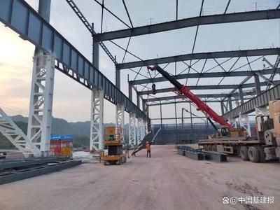 鋼結(jié)構(gòu)管廊圖片（鋼結(jié)構(gòu)管廊的價格范圍是鋼結(jié)構(gòu)管廊的維護保養(yǎng)） 建筑效果圖設(shè)計 第3張