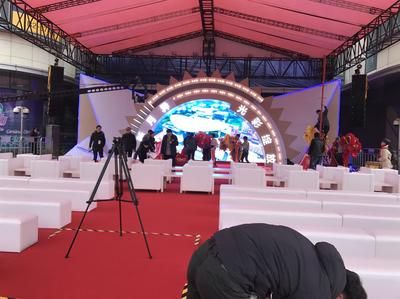 舞臺(tái)搭建材料清單（舞臺(tái)音響系統(tǒng)布局） 鋼結(jié)構(gòu)門(mén)式鋼架施工 第3張