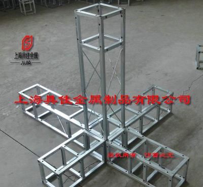 舞臺鐵架結(jié)構(gòu)圖解(舞臺鐵架搭建安全操作規(guī)程) 鋼結(jié)構(gòu)桁架施工 第1張 舞臺鐵架結(jié)構(gòu)圖解(舞臺鐵架搭建安全操作規(guī)程) 鋼結(jié)構(gòu)桁架施工 第1張