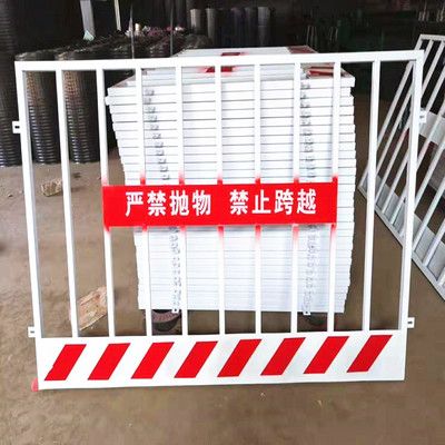 電梯井內(nèi)方鋼立柱規(guī)格 結(jié)構(gòu)工業(yè)鋼結(jié)構(gòu)設(shè)計 第4張