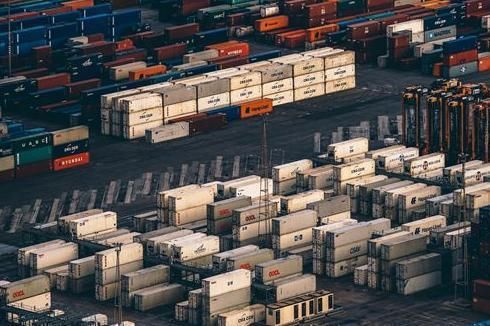 鋼材集裝箱如何裝箱子圖片 結(jié)構(gòu)工業(yè)鋼結(jié)構(gòu)施工 第2張 鋼材集裝箱如何裝箱子圖片 結(jié)構(gòu)工業(yè)鋼結(jié)構(gòu)施工 第2張