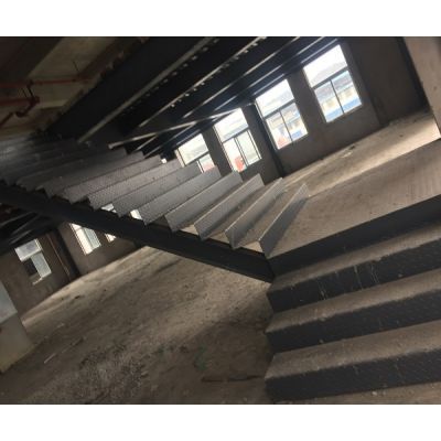 室內(nèi)鋼結(jié)構(gòu)樓梯多少錢一平米 結(jié)構(gòu)砌體施工 第2張 室內(nèi)鋼結(jié)構(gòu)樓梯多少錢一平米 結(jié)構(gòu)砌體施工 第2張