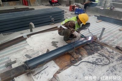 老小區(qū)拆了60平米怎么賠償濟(jì)南（濟(jì)南的老小區(qū)拆除60平米后，居民們應(yīng)該如何申請(qǐng)賠償？） 北京鋼結(jié)構(gòu)設(shè)計(jì)問(wèn)答