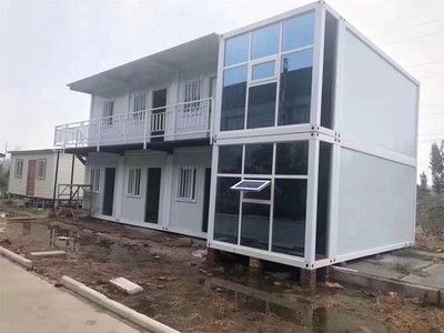 集裝箱的衛(wèi)生間用什么板材好(集裝箱衛(wèi)生間板材耐久性對比) 鋼結(jié)構(gòu)鋼結(jié)構(gòu)螺旋樓梯設(shè)計(jì) 第4張 集裝箱的衛(wèi)生間用什么板材好(集裝箱衛(wèi)生間板材耐久性對比) 鋼結(jié)構(gòu)鋼結(jié)構(gòu)螺旋樓梯設(shè)計(jì) 第4張