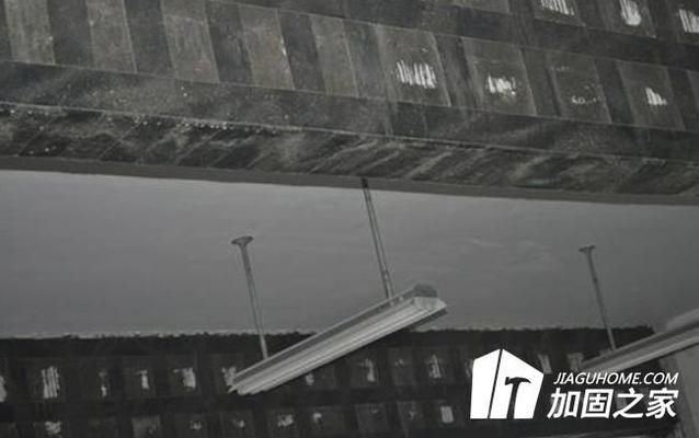 碳纖維加固法與傳統(tǒng)加固方法比較 裝飾工裝施工 第4張 碳纖維加固法與傳統(tǒng)加固方法比較 裝飾工裝施工 第4張