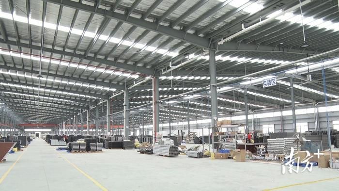 鋼結(jié)構(gòu)廠房的維護成本 鋼結(jié)構(gòu)桁架施工 第3張 鋼結(jié)構(gòu)廠房的維護成本 鋼結(jié)構(gòu)桁架施工 第3張