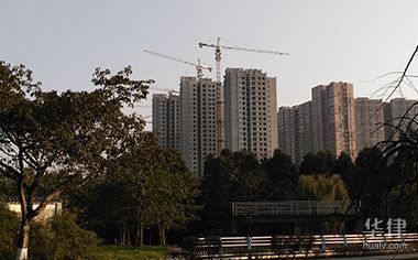 不同資質(zhì)等級(jí)項(xiàng)目案例(建筑企業(yè)資質(zhì)的等級(jí)標(biāo)準(zhǔn)) 鋼結(jié)構(gòu)玻璃棧道施工 第2張 不同資質(zhì)等級(jí)項(xiàng)目案例(建筑企業(yè)資質(zhì)的等級(jí)標(biāo)準(zhǔn)) 鋼結(jié)構(gòu)玻璃棧道施工 第2張