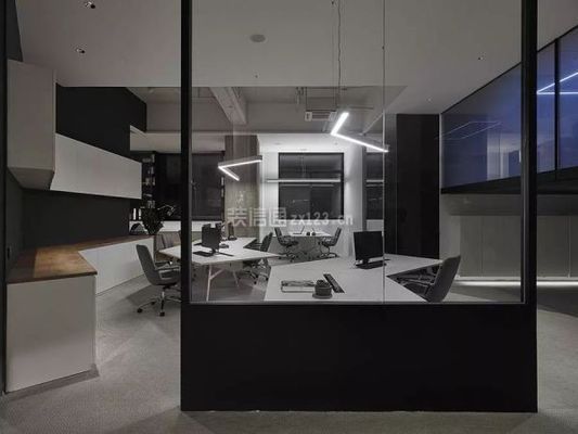 廠房設(shè)計(jì)費(fèi)用影響因素詳解 鋼結(jié)構(gòu)玻璃棧道施工 第3張