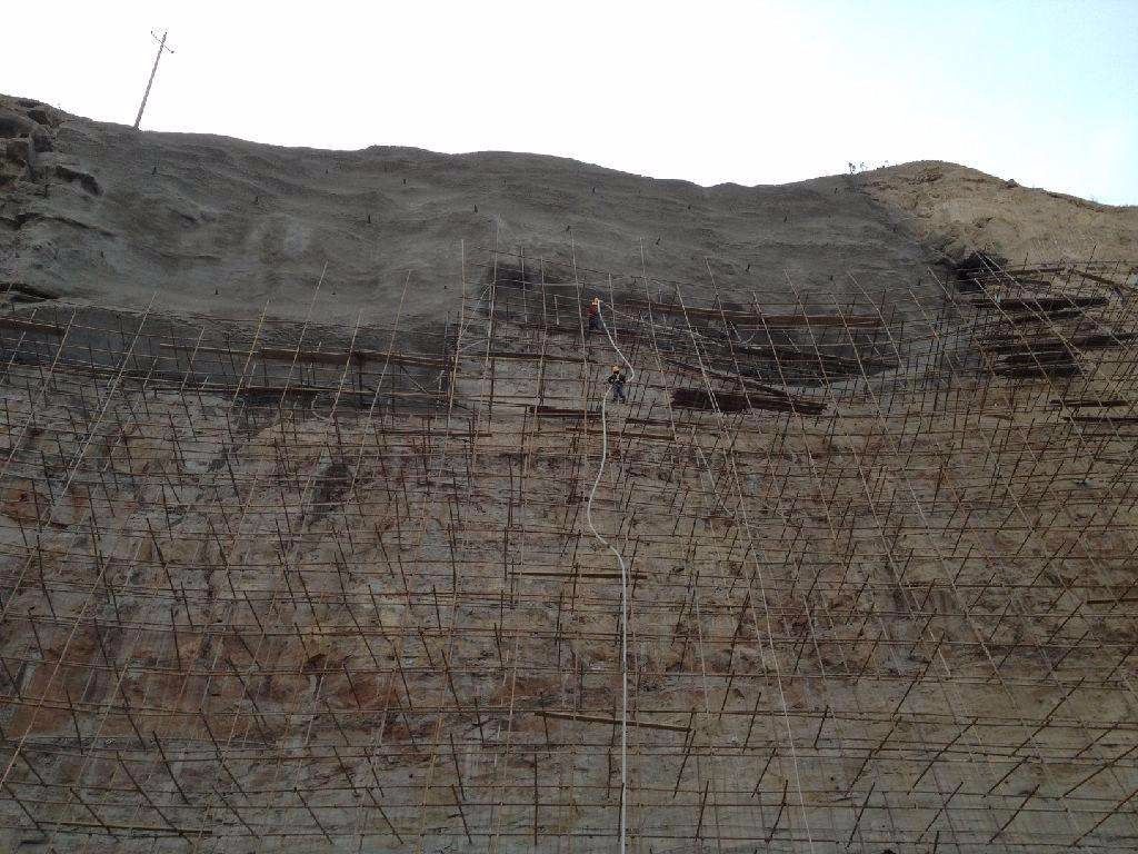 地基加固處理方案模板(地基加固處理方案是為了確保建筑物的穩(wěn)定性和安全性和安全性而制定的一系列技術(shù)和措施) 全國鋼結(jié)構(gòu)廠 第4張 地基加固處理方案模板(地基加固處理方案是為了確保建筑物的穩(wěn)定性和安全性和安全性而制定的一系列技術(shù)和措施) 全國鋼結(jié)構(gòu)廠 第4張