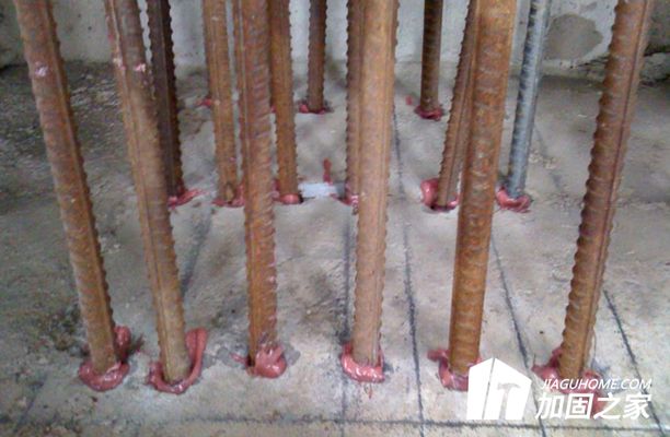 包鋼加固施工中的安全注意事項(xiàng)（包鋼加固安全注意事項(xiàng)） 建筑方案施工 第2張