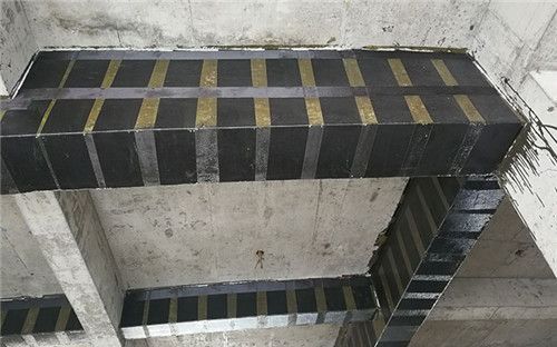 建筑結(jié)構(gòu)加固材料選擇（建筑加固材料選擇與使用）