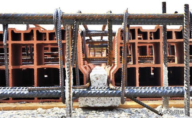 房屋梁鋼筋布置圖(房屋梁鋼筋布置圖中特殊構(gòu)造解析) 建筑施工圖設(shè)計 第5張 房屋梁鋼筋布置圖(房屋梁鋼筋布置圖中特殊構(gòu)造解析) 建筑施工圖設(shè)計 第5張