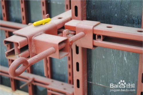 塔吊基礎(chǔ)施工圖紙說明有沒有的（塔吊基礎(chǔ)施工圖紙上通常會(huì)包含哪些關(guān)鍵信息）