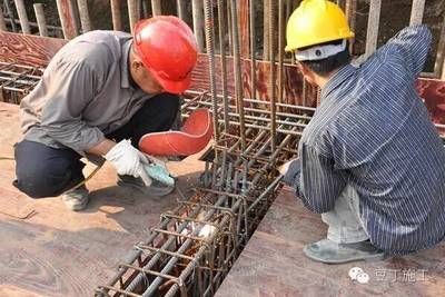 房建梁鋼筋圖（房建梁鋼筋圖中常見符號解讀，鋼筋混凝土結構設計要點） 鋼結構鋼結構螺旋樓梯設計 第5張