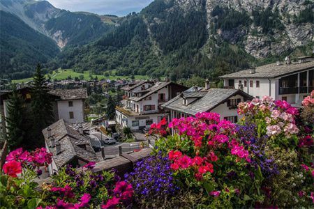 房屋改建需要審批嗎(農(nóng)村房屋改建審批條件) 鋼結(jié)構(gòu)門式鋼架施工 第1張 房屋改建需要審批嗎(農(nóng)村房屋改建審批條件) 鋼結(jié)構(gòu)門式鋼架施工 第1張