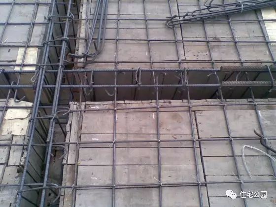 房屋建筑梁鋼筋的表示什么方法(房屋建筑梁鋼筋的主要表示方法包括以下幾個方面) 建筑施工圖施工 第2張 房屋建筑梁鋼筋的表示什么方法(房屋建筑梁鋼筋的主要表示方法包括以下幾個方面) 建筑施工圖施工 第2張