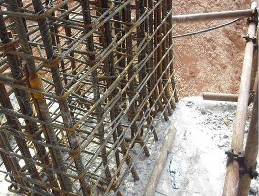 混凝土柱強(qiáng)度不夠如何補(bǔ)救(外包鋼加固操作流程) 鋼結(jié)構(gòu)鋼結(jié)構(gòu)停車場施工 第5張 混凝土柱強(qiáng)度不夠如何補(bǔ)救(外包鋼加固操作流程) 鋼結(jié)構(gòu)鋼結(jié)構(gòu)停車場施工 第5張