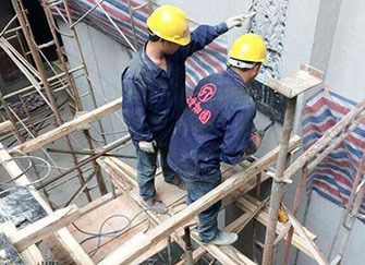 樓房傾斜糾偏加固方法（樓房傾斜糾偏加固） 鋼結(jié)構(gòu)鋼結(jié)構(gòu)停車場施工 第2張