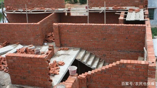 磚混結(jié)構(gòu)房子可以買(mǎi)嗎（磚混結(jié)構(gòu)房子能不能買(mǎi)）