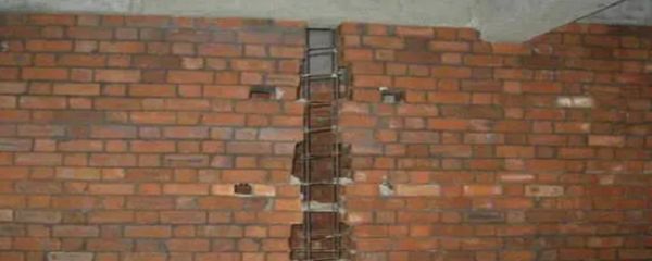 磚混結(jié)構(gòu)墻體開裂的加固方案(墻體截面抗彎承載力嚴(yán)重不足時(shí)可采用此方法) 鋼結(jié)構(gòu)跳臺(tái)設(shè)計(jì) 第5張 磚混結(jié)構(gòu)墻體開裂的加固方案(墻體截面抗彎承載力嚴(yán)重不足時(shí)可采用此方法) 鋼結(jié)構(gòu)跳臺(tái)設(shè)計(jì) 第5張