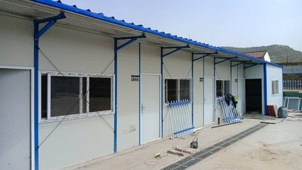 彩鋼房鋼結(jié)構(gòu)(彩鋼房鋼結(jié)構(gòu)不僅在建筑工地上有著廣泛的應(yīng)用價值) 結(jié)構(gòu)框架施工 第5張 彩鋼房鋼結(jié)構(gòu)(彩鋼房鋼結(jié)構(gòu)不僅在建筑工地上有著廣泛的應(yīng)用價值) 結(jié)構(gòu)框架施工 第5張