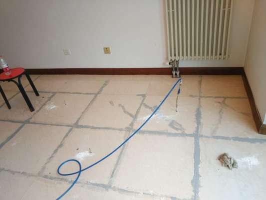 空心樓板裂縫修補方法（空心樓板裂縫修補方法多種多樣） 鋼結構玻璃棧道施工 第2張