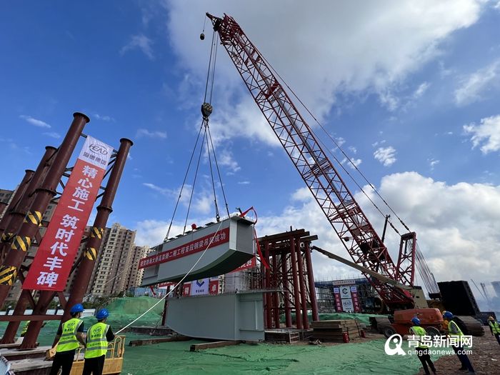 裝配式鋼箱梁(裝配式鋼箱梁成功吊裝左岸大道項(xiàng)目主線zl23聯(lián)橋梁) 裝飾工裝施工 第2張 裝配式鋼箱梁(裝配式鋼箱梁成功吊裝左岸大道項(xiàng)目主線zl23聯(lián)橋梁) 裝飾工裝施工 第2張