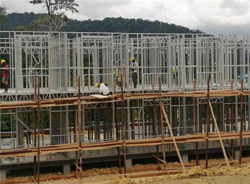 重輕鋼建房多少錢(qián)一平米（輕鋼別墅成本一般在多少？） 裝飾工裝施工 第5張