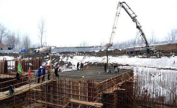 透水混凝土冬季養(yǎng)護(hù)要點(diǎn)，透水混凝土冬季養(yǎng)護(hù)關(guān)鍵要點(diǎn)解析 行業(yè)新聞 第4張