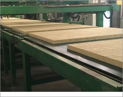 巖棉板價(jià)格波動(dòng)的影響因素，巖棉板價(jià)格波動(dòng)背后的多重影響因素解析 行業(yè)新聞 第3張