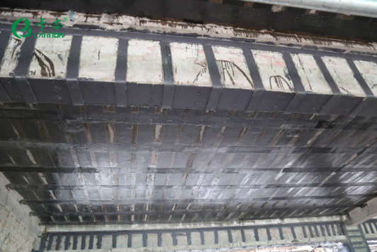 粘鋼加固法與傳統(tǒng)加固方法對比，粘鋼加固法VS傳統(tǒng)加固方法，優(yōu)勢與差異全解析 行業(yè)新聞 第2張