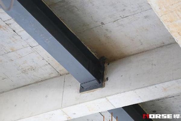 碳纖維施工常見問題解決方案，碳纖維施工難題破解，常見問題解決方案全解析 行業(yè)新聞 第2張