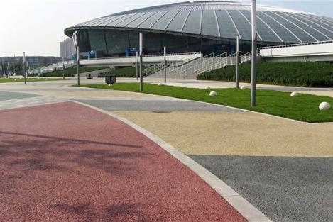 透水混凝土罩面漆養(yǎng)護(hù)技巧，透水混凝土罩面漆養(yǎng)護(hù)，關(guān)鍵技巧與注意事項詳解 行業(yè)新聞 第4張