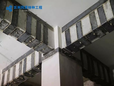 橋梁加固鋼板材料選擇標(biāo)準(zhǔn)，橋梁加固鋼板材料選擇的關(guān)鍵標(biāo)準(zhǔn)與考量 行業(yè)新聞 第3張