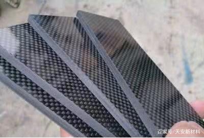 碳纖維板最大厚度的應(yīng)用場景，探尋碳纖維板最大厚度應(yīng)用場景，從高端制造到極限挑戰(zhàn) 行業(yè)新聞 第4張