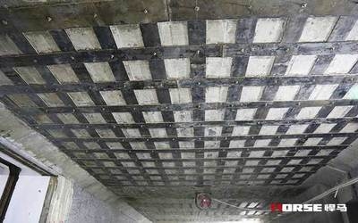 粘鋼加固后裂縫控制效果，鋼加固技術(shù)對裂縫控制效果的深度 行業(yè)新聞 第5張