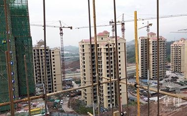 開(kāi)發(fā)商違約常見(jiàn)類型分析，開(kāi)發(fā)商違約常見(jiàn)類型及應(yīng)對(duì)策略解析 行業(yè)新聞 第5張