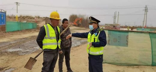 施工現(xiàn)場(chǎng)安全監(jiān)管新政策，住建部強(qiáng)化施工現(xiàn)場(chǎng)安全監(jiān)管，新政策全面推行風(fēng)險(xiǎn)分級(jí)管控與智慧工地建設(shè)，聚焦政策核心內(nèi)容，突出強(qiáng)化監(jiān)管的行動(dòng)導(dǎo)向，并點(diǎn)明風(fēng)險(xiǎn)分級(jí)智慧工地兩大創(chuàng)新點(diǎn)，符合政策類(lèi)標(biāo)題的簡(jiǎn)明性與信息量要求） 行業(yè)新聞 第4張