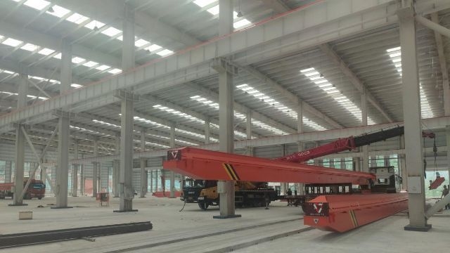 智能化廠房建設(shè)的最新進(jìn)展，智能化廠房建設(shè)，2023年關(guān)鍵技術(shù)突破與行業(yè)應(yīng)用趨勢 行業(yè)新聞 第3張