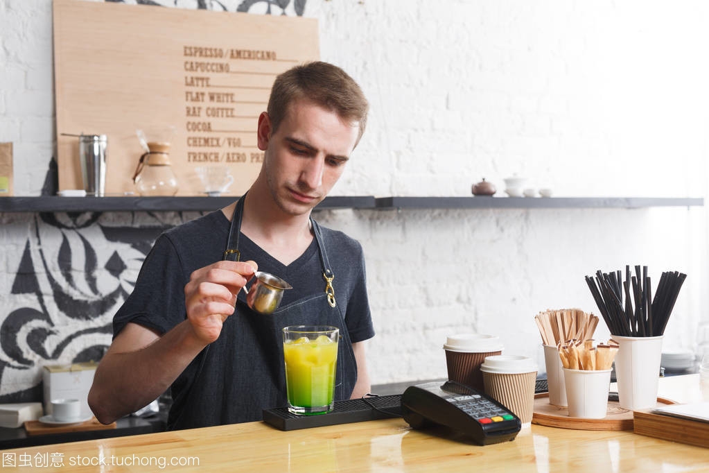 ESPR對中小企業(yè)影響，ESPR 如何重塑中小企業(yè)發(fā)展格局，既點明了核心主體ESPR，又突出了其對中小企業(yè)的影響這一關(guān)鍵內(nèi)容，重塑……格局這樣的表述也增添了一種動態(tài)感和重要性，容易引發(fā)讀者對 ESPR 在中小企業(yè)領(lǐng)域作用的深入探究興趣， 行業(yè)新聞 第2張