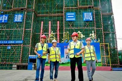 建筑安全員職業(yè)發(fā)展中的挑戰(zhàn) 行業(yè)新聞 第2張 建筑安全員職業(yè)發(fā)展中的挑戰(zhàn) 行業(yè)新聞 第2張